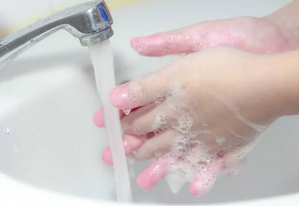 Lávese Las Manos Con Agua Tibia Con Frecuencia Con Gel — Foto de Stock