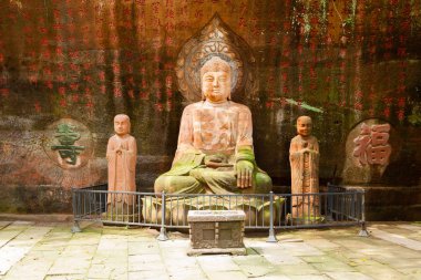Lingyun Shan dağ buddha Çin