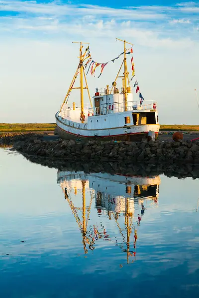 Isländisches Boot hornafjordur — Stockfoto