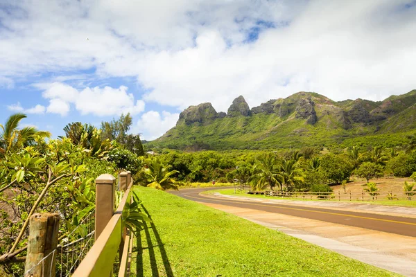 Hawaii kawaii kalalea king kong mountain inside island — Stock Photo, Image