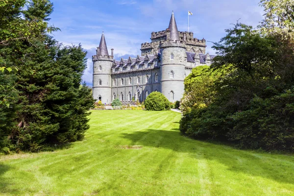 Invereray caslte Scotland in summer angle view — Stock Photo, Image