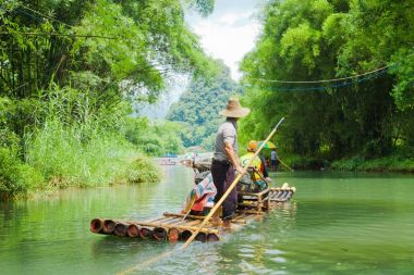 yulong river banboo rafting  clipart