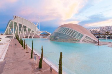 Hemisferic sanat ve bilimde Sp günbatımı Valencia şehrinde