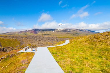 Snaefellsjokull volcan ile Batı icelan güneşte