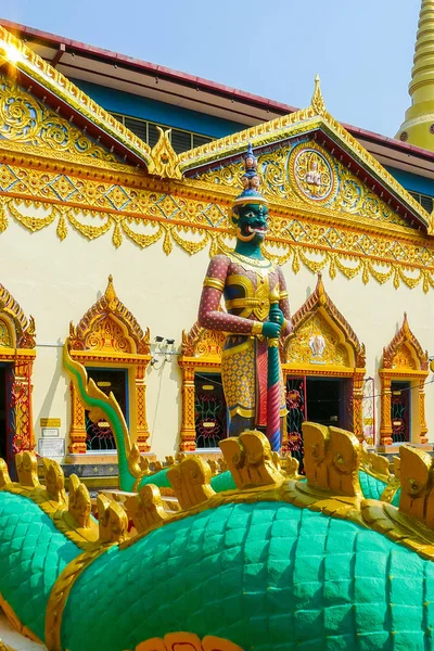 버마 가디언 신성 조각 불교 templ 야크샤 라는 — 스톡 사진