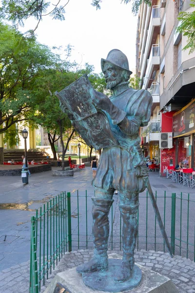 Cordoba Argentyna statua, która obchodzi sto lat — Zdjęcie stockowe