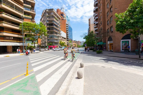 Argentina Córdoba Cruce de la avenida Yrigoyen —  Fotos de Stock