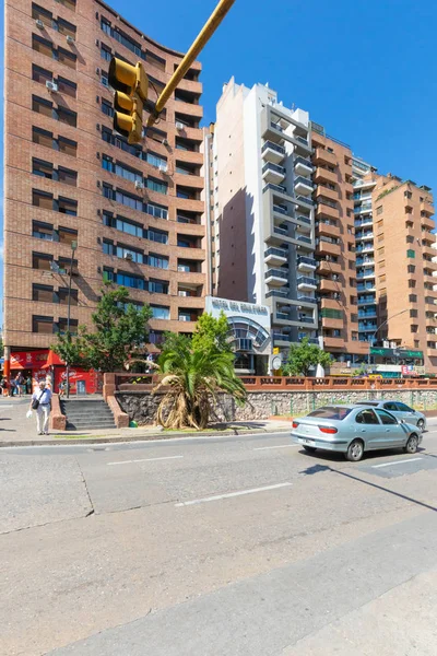 Argentina Córdoba edificios modernos en Illa Boulevard —  Fotos de Stock