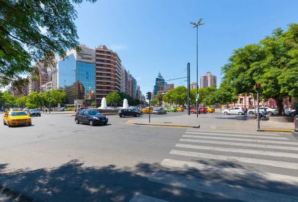 Argentina Árboles de Córdoba en la plaza Dalmacio Velez Sarsfield —  Fotos de Stock