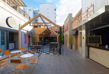 Guemes bölgesinde tipik bir restoranın modern mimarisi Arjantin Cordoba