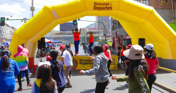 Paz Bolívia Augusztus Emberek Táncolnak Történelmi Központjában Során Gyalogos Nap — Stock Fotó