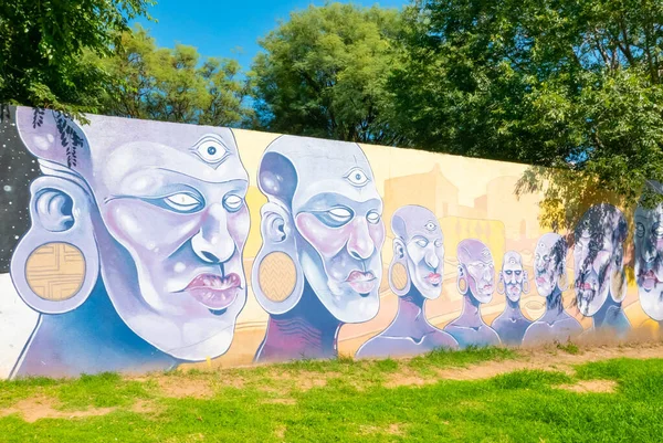 コルドバアルゼンチン1月4日 テハス地区北コルドバに位置するこの壁画は いくつかのアフリカの男性を表します 2020年1月4日の撮影 — ストック写真