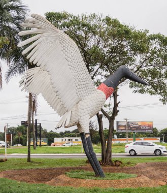 Aeroporto Internacional de Campo Grande 'deki Tuiuiu heykeli