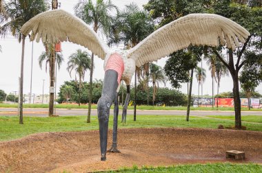 Aeroporto Internacional de Campo Grande 'deki Tuiuiu heykeli