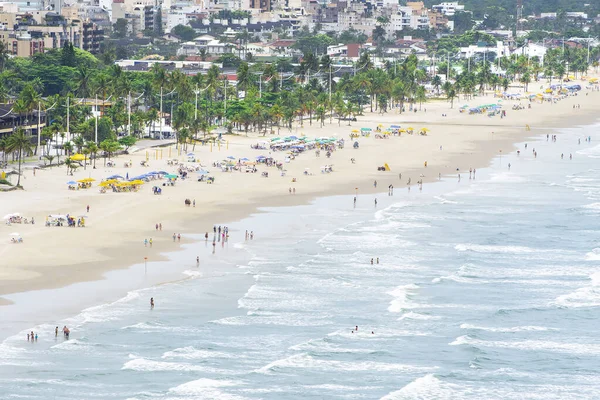 Playa de cala en Guaruja SP Brasil — Foto de Stock