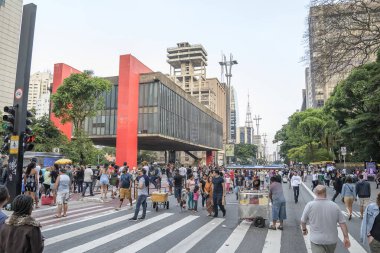 Pazar Paulista Bulvarı 'nda.