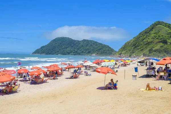 Praia do Tombo beach, Guaruja Sp Brazil — стокове фото