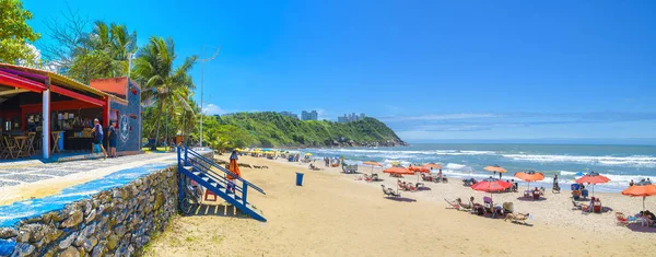Panoramisch uitzicht op Praia do Tombo, Guaruja Sp Brazilië — Stockfoto