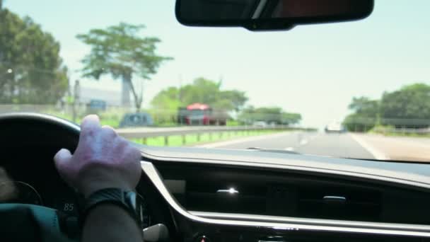 Jeździć Samochodem Autostradą Jedną Stronę Widok Przez Wnętrze Samochodu Podczas — Wideo stockowe