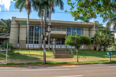Campo Grande - MS, Brezilya - 30 Mart 2020: Theatro do Paco 'nun eski binasının cephesi - Jose Octavio Guizzo, saray tiyatrosu, İngilizce.