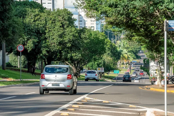 Campo Grande Brasil Marzo 2020 Tráfico Automóviles Avenida Afonso Pena — Foto de Stock