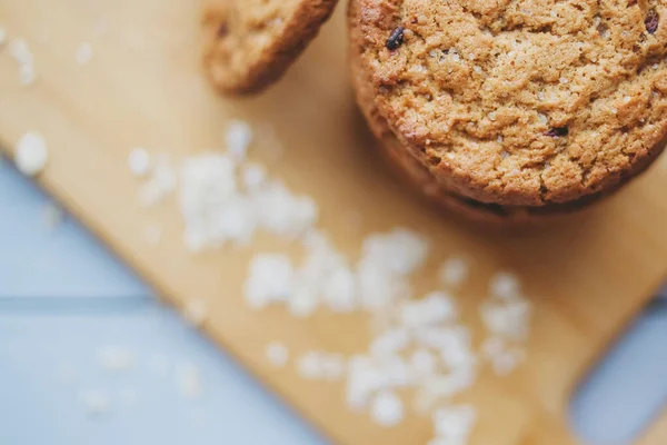 Biscotti Con Gocce Cioccolato Alla Farina Avena Con Cannella Bicchiere — Foto Stock