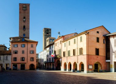 Alba (İtalya), Via Risorgimento