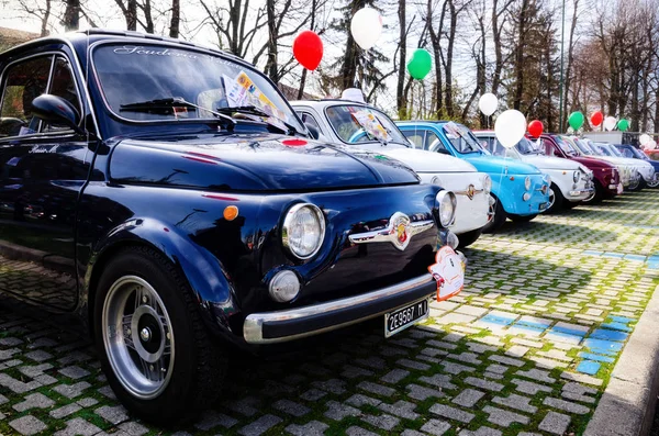 Fiat 500 classic car rally — Stock Photo, Image
