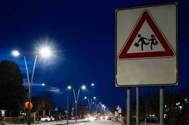 school pedestrian crossing road sign clipart