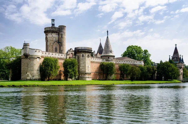 Viyana yakınındaki Laxenburg Kalesi