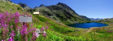 Parc du Mercantour, Lacs de Vens with refuge