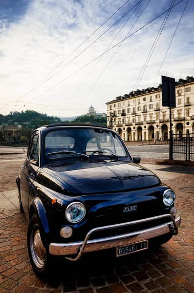 Fiat 500 Abarth carro clássico em Turim — Fotografia de Stock