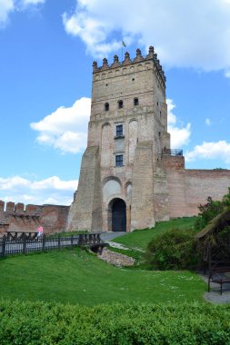 Lutsk kale, aynı zamanda yerel olarak Lubart'ın bilinen veya üst kale kapısında. Lutsk, Ukrayna'nın en önemli dönüm noktası olduğunu