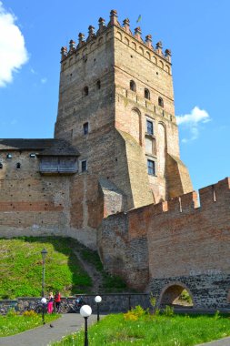Lutsk kale, aynı zamanda yerel olarak Lubart'ın bilinen veya üst kale kapısında. Lutsk, Ukrayna'nın en önemli dönüm noktası olduğunu