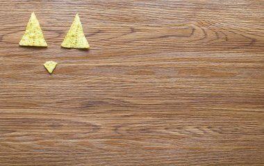 Meksika cips cips ahşap arka plan üzerinde