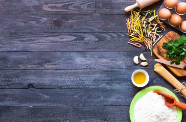 Makarna arka plan. Çeşitli sebze, serbest ile makarna 