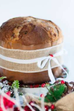 İtalyan çikolata panettone Noel Kek ile biblo decoratio