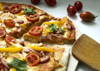 Ev güzel pizza