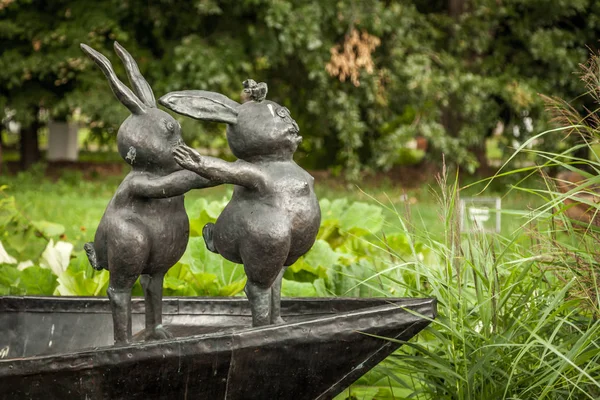 토끼의 재미 있는 조각 — 스톡 사진