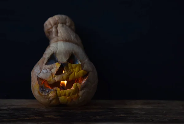 Jack Lantern z oranžové dýně — Stock fotografie