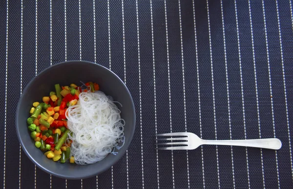 Vegetáriánus Étel Rizs Tészta Zöldségekkel — Stock Fotó
