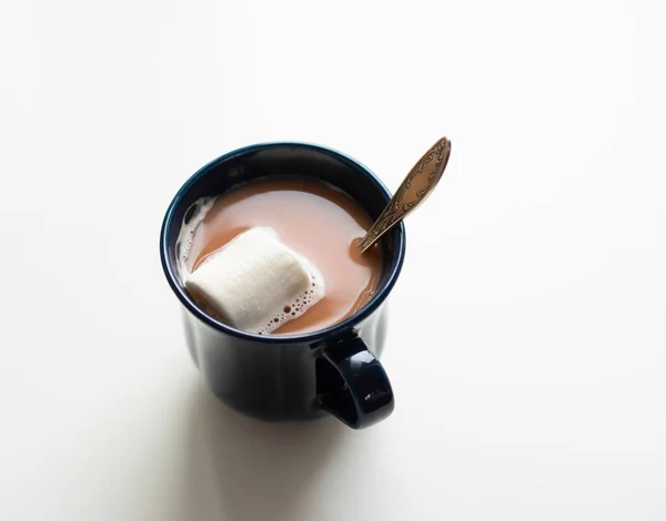 Cacao Guimauve Dans Une Tasse Bleue — Photo