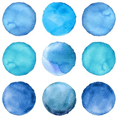 Suluboya daireler koleksiyonu yeşil renkler. Beyaz arka plan üzerinde izole set lekeleri. Tasarım öğeleri