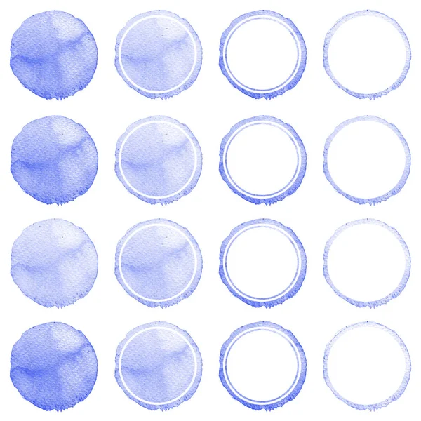 Suluboya daireler koleksiyon mavi renkler. Beyaz arka plan üzerinde izole set lekeleri. Tasarım öğeleri