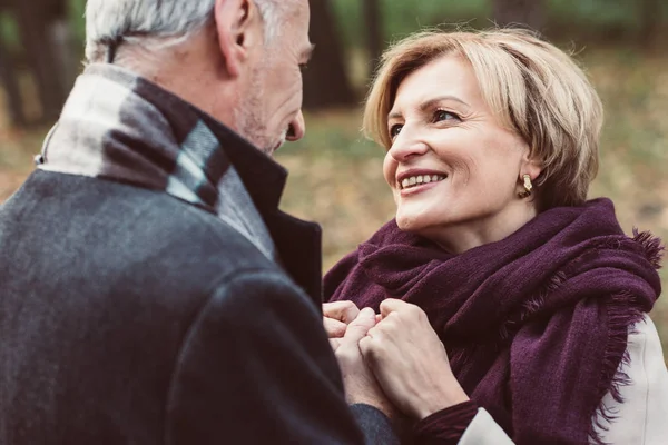 Happy mature couple — Stock Photo, Image