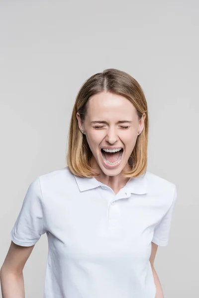 Stressé femme hurlante — Photo de stock