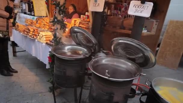 Christmas treats, Budapest, Hungary — Stock Video