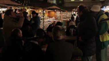 Noel davranır, Budapeşte, Macaristan