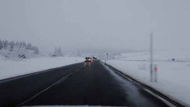 Δρόμος Χειμώνας στην Τσεχία. — Αρχείο Βίντεο