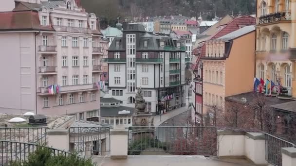 Карлові Вари вечірнє місто — стокове відео